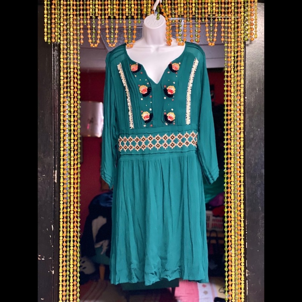 Gorgeous, new without tags, boho embroidered dress